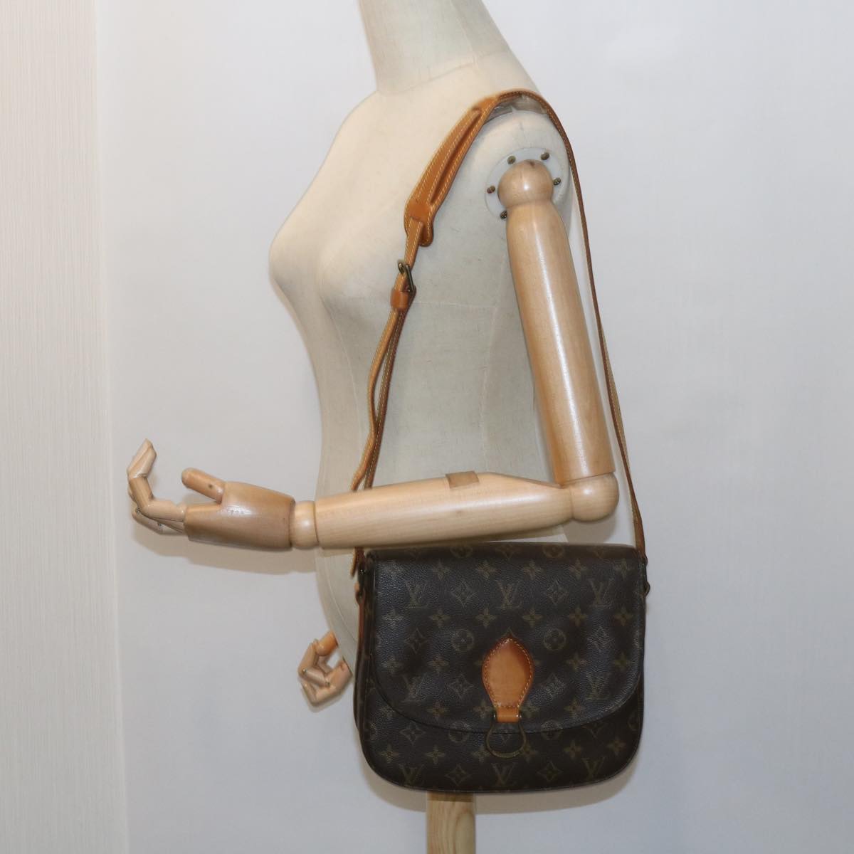 LOUIS VUITTON Monogram Saint Cloud GM Shoulder Bag M51242 LV Auth ki3781