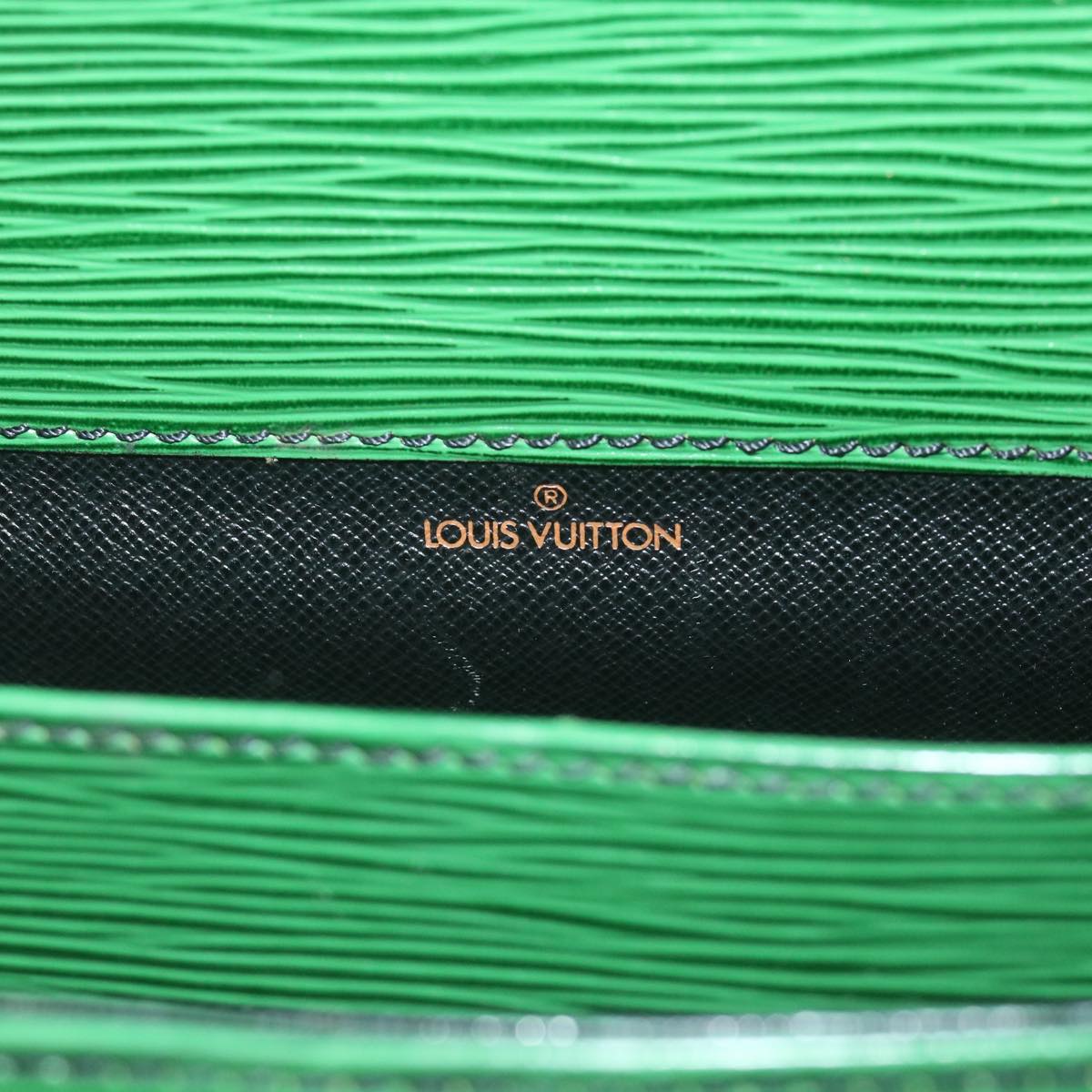 LOUIS VUITTON Epi Cartouchiere MM Shoulder Bag Green M52244 LV Auth ki3797