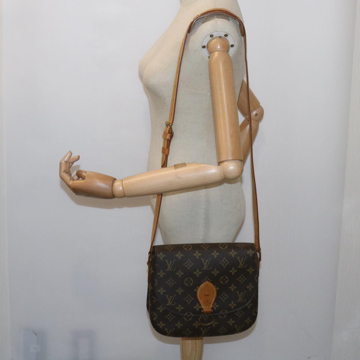 LOUIS VUITTON Monogram Saint Cloud GM Shoulder Bag M51242 LV Auth ki3825