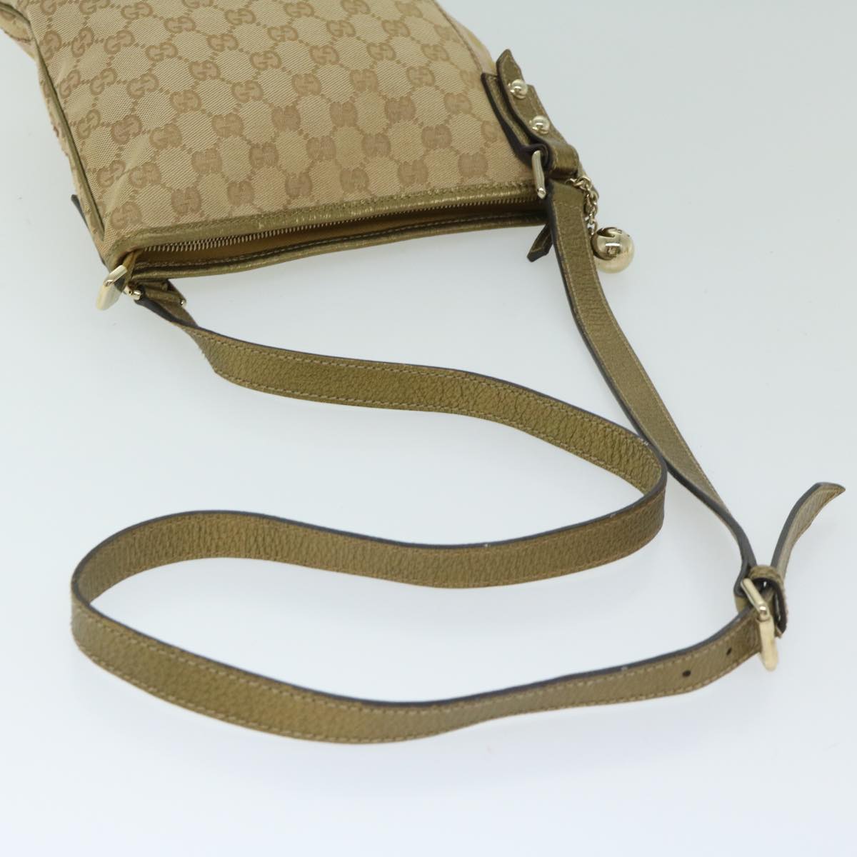 GUCCI GG Canvas Sherry Line Shoulder Bag Beige Pink gold 144388 Auth ki4144