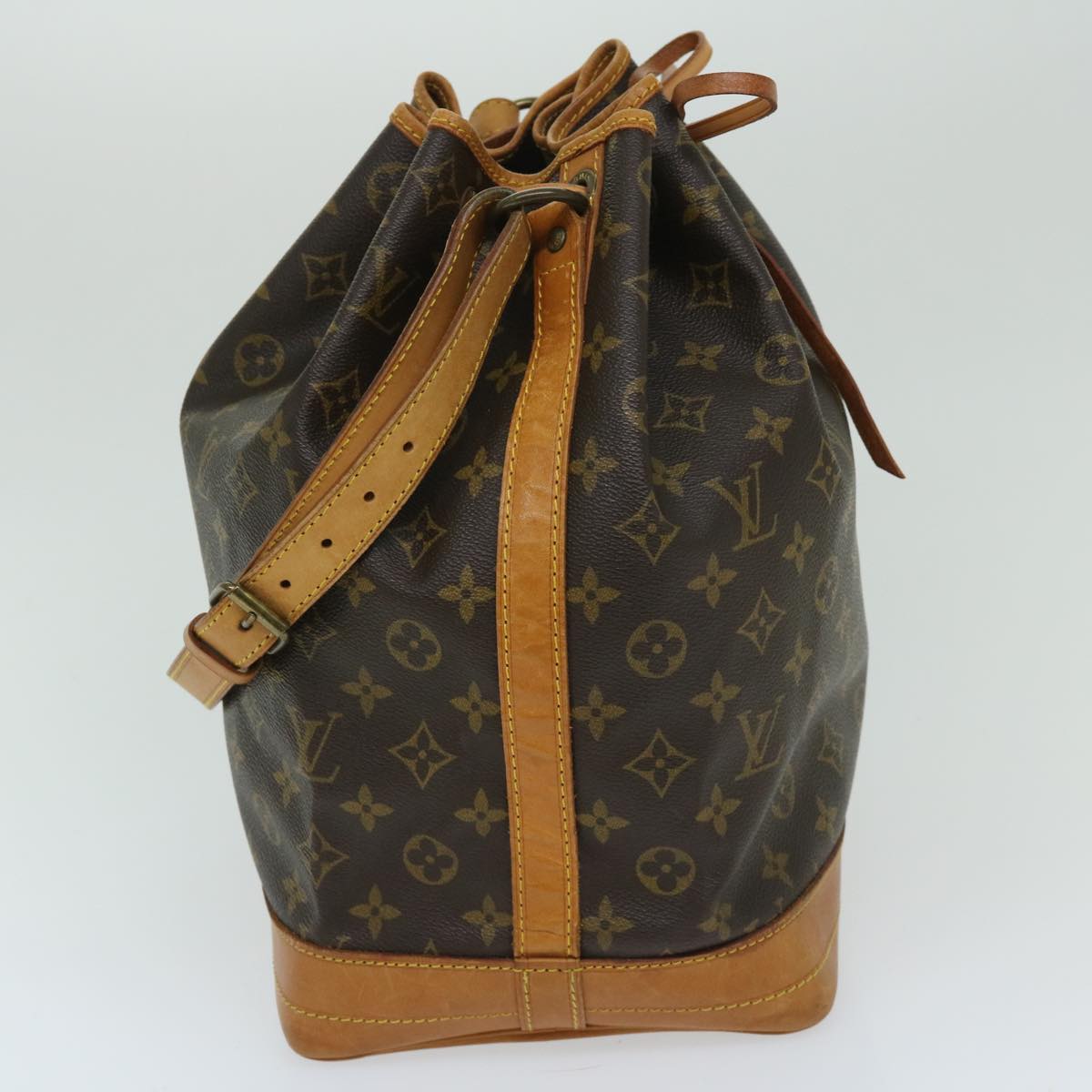 LOUIS VUITTON Monogram Noe Shoulder Bag M42224 LV Auth ki4184