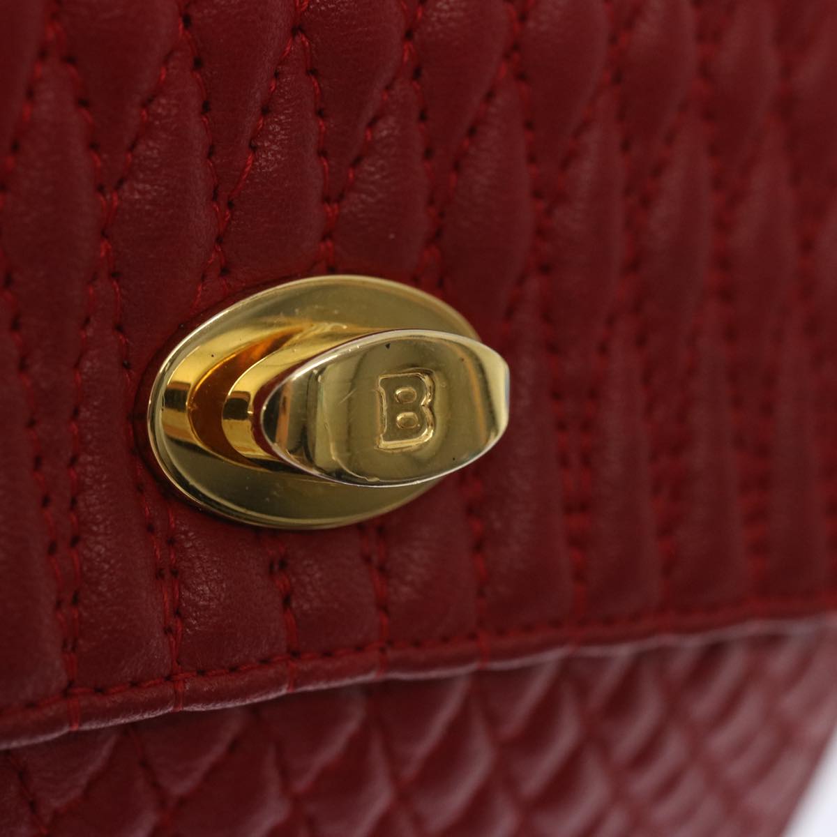 BALLY Matelasse Chain Shoulder Bag Leather Red Auth ki4189