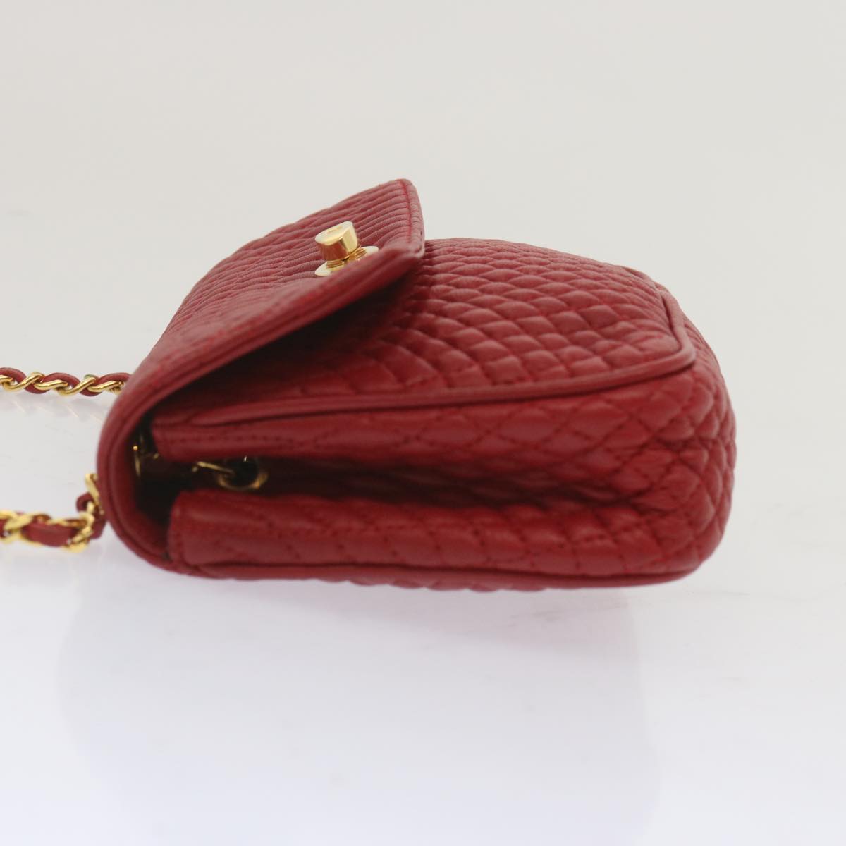 BALLY Matelasse Chain Shoulder Bag Leather Red Auth ki4189