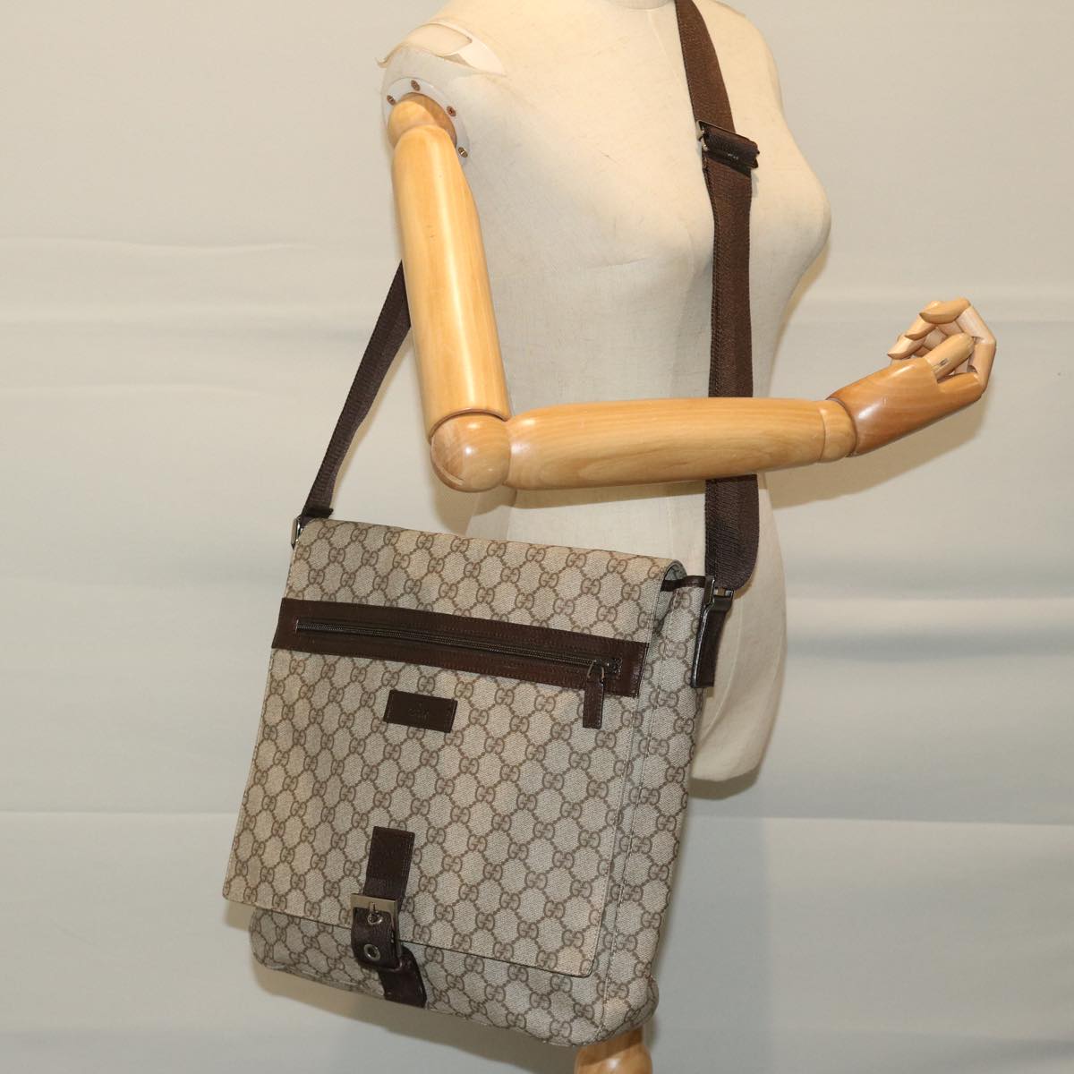 GUCCI GG Supreme Shoulder Bag PVC Beige 141194 Auth ki4209