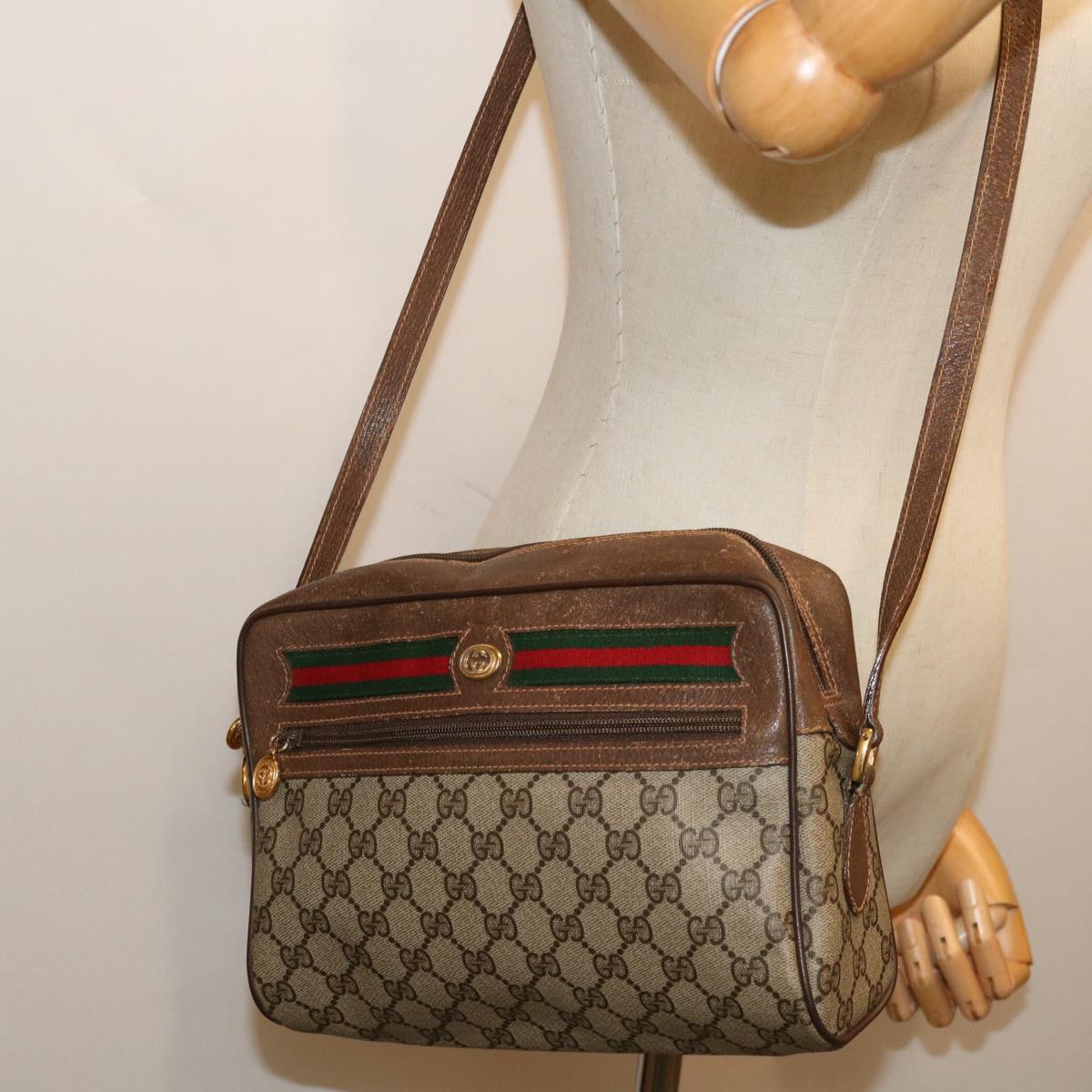 GUCCI GG Supreme Web Sherry Line Shoulder Bag Beige Red 56 02 088 Auth ki4293