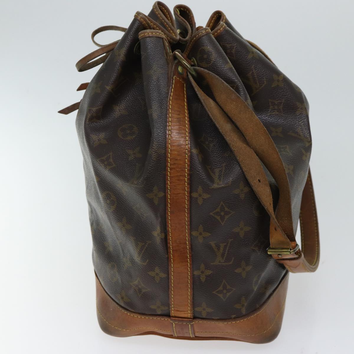 LOUIS VUITTON Monogram Noe Shoulder Bag M42224 LV Auth ki4329