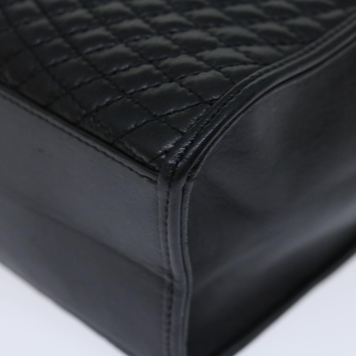 BALLY Matelasse Hand Bag Leather Black Auth ki4333