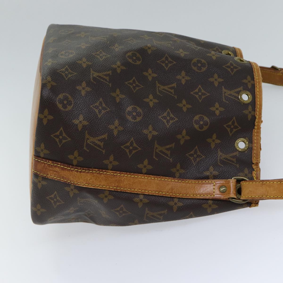 LOUIS VUITTON Monogram Petit Noe Shoulder Bag M42226 LV Auth ki4390