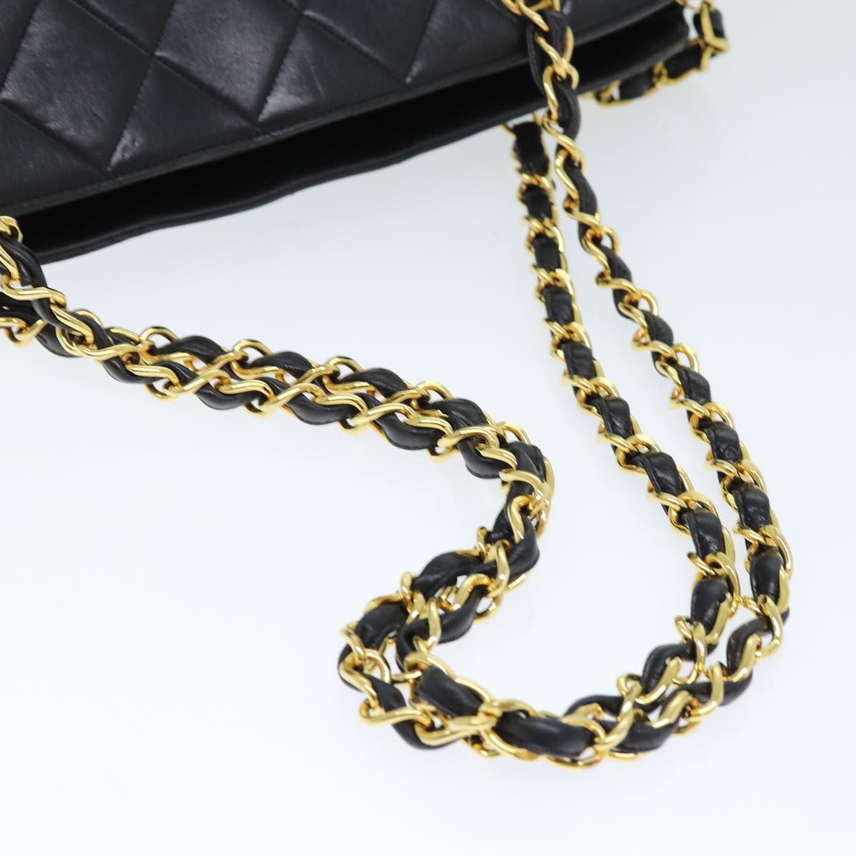 CHANEL Matelasse Chain Shoulder Bag Lamb Skin Black CC Auth ki4411