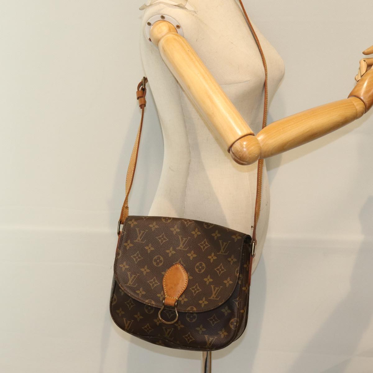 LOUIS VUITTON Monogram Saint Cloud GM Shoulder Bag M51242 LV Auth ki4456