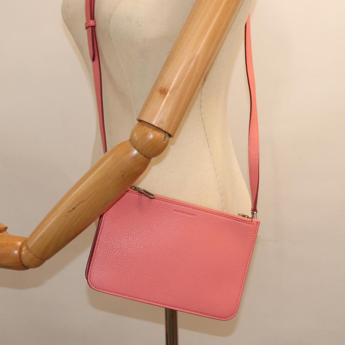 BURBERRY Shoulder Bag Leather Pink Auth ki4506