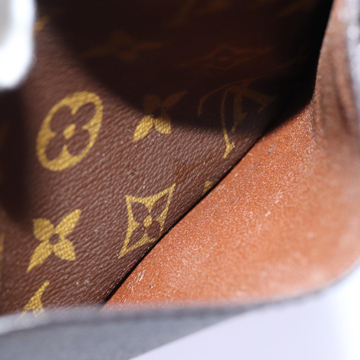 LOUIS VUITTON Monogram Saint Cloud PM Shoulder Bag M51244 Auth ki4525