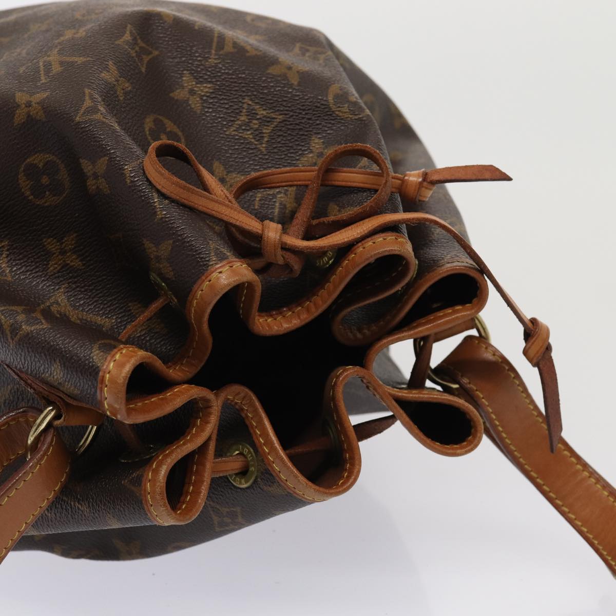 LOUIS VUITTON Monogram Noe Shoulder Bag M42224 LV Auth ki4606