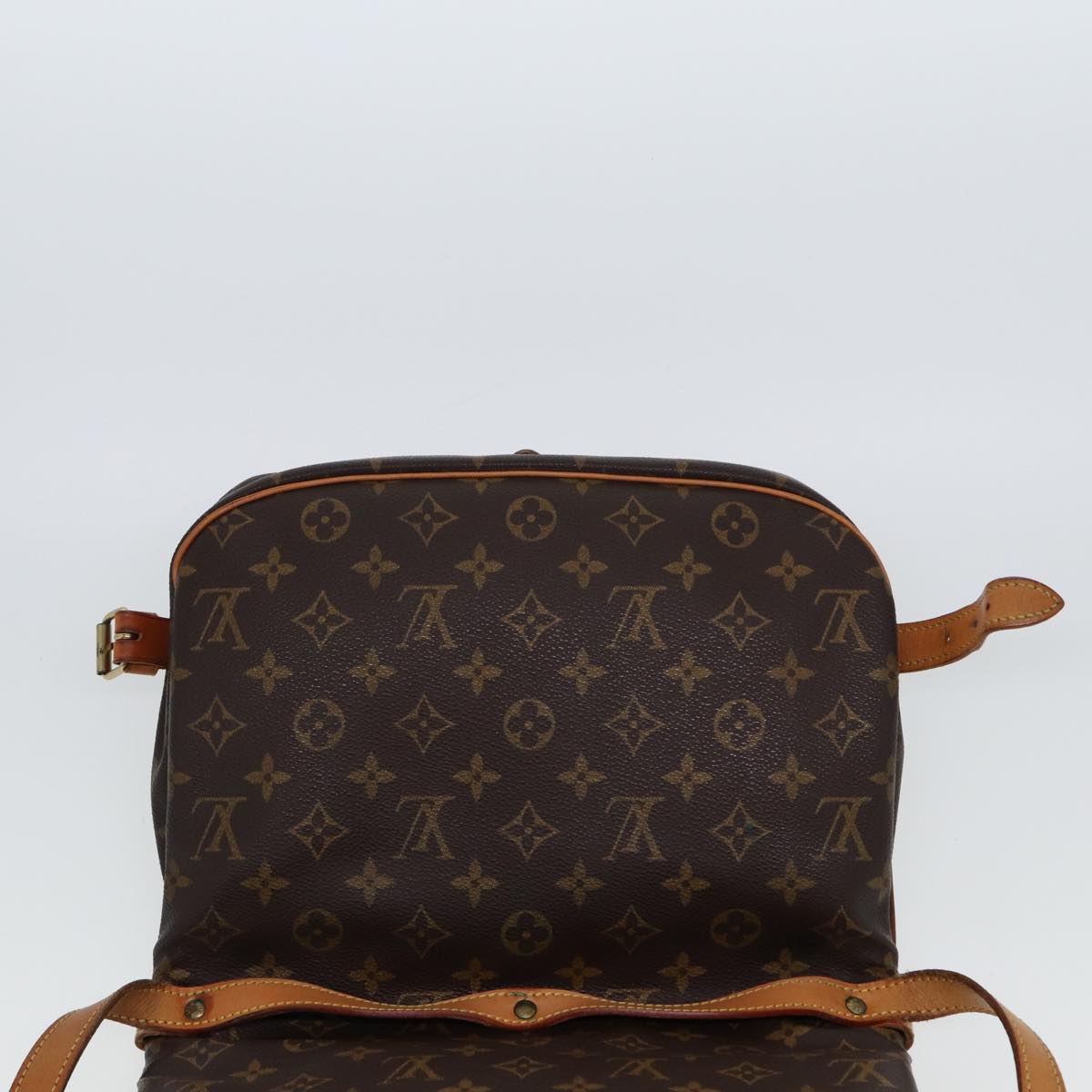 LOUIS VUITTON Monogram Saumur 30 Shoulder Bag M42256 LV Auth ki4607