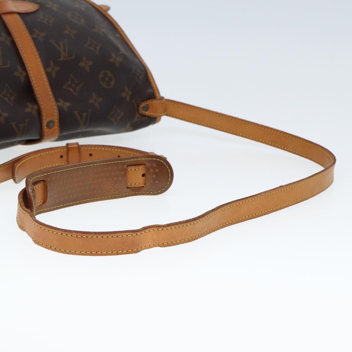 LOUIS VUITTON Monogram Saumur 30 Shoulder Bag M42256 LV Auth ki4607