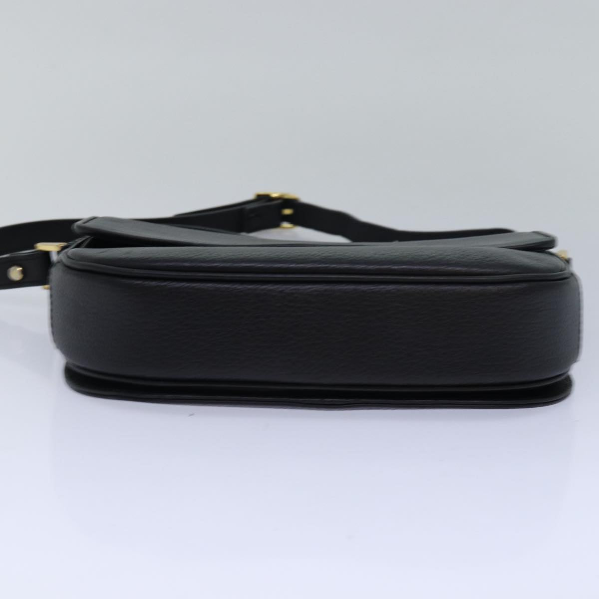 Burberrys Shoulder Bag Leather Black Auth ki4643