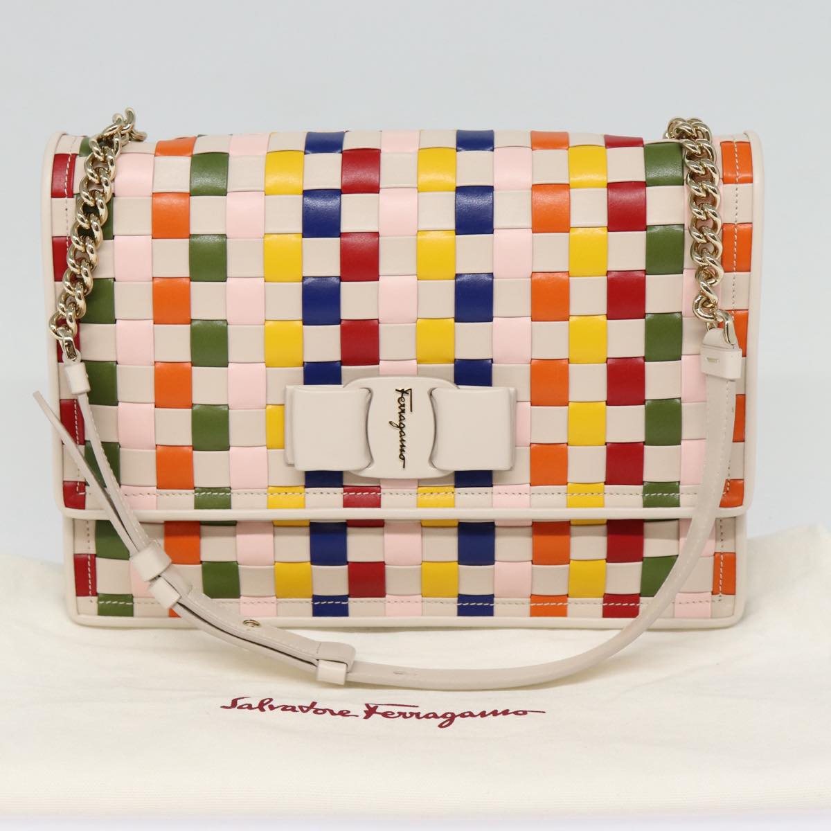 Salvatore Ferragamo INTRECCIATO Chain Vara Ribbon Bag Multicolor Auth ki4787A