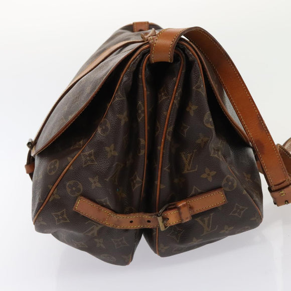 LOUIS VUITTON Monogram Saumur 35 Shoulder Bag M42254 LV Auth ki4838