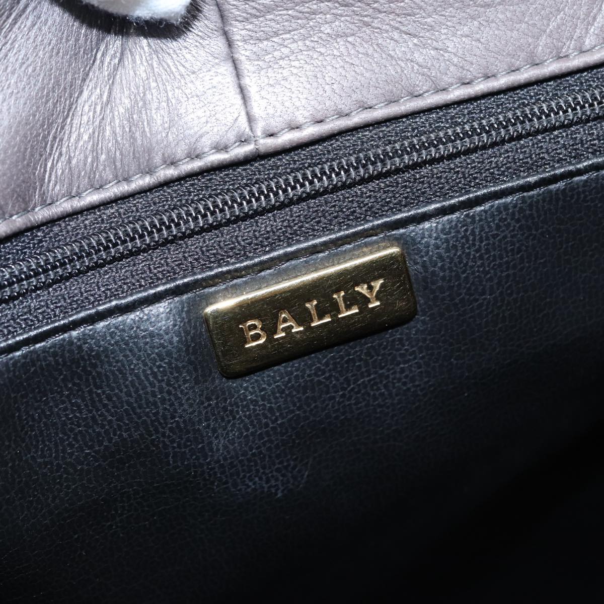 BALLY Matelasse Backpack Leather Gray Gold Auth ki4875