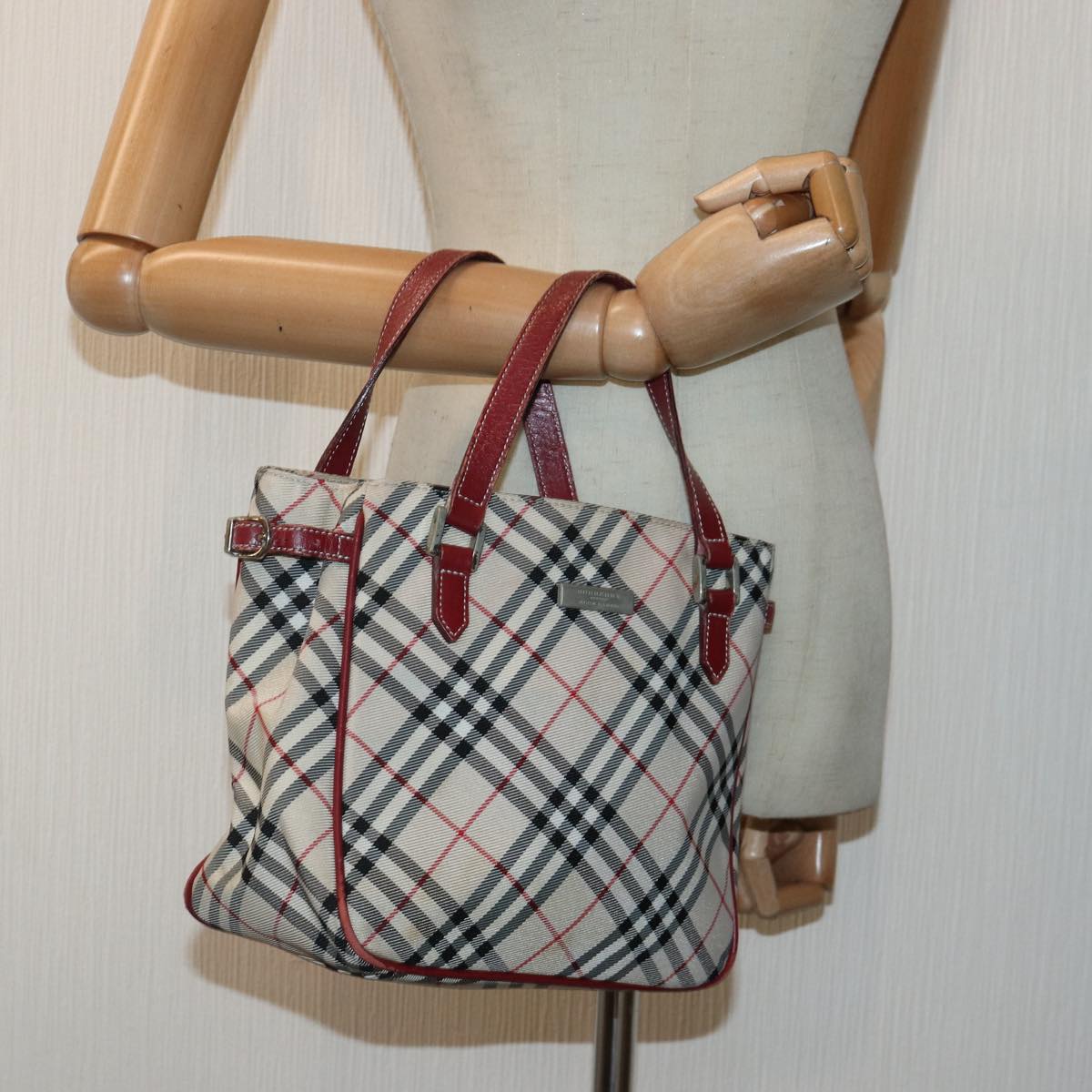 BURBERRY Nova Check Blue Label Hand Bag Nylon Red Beige Silver Auth ki4893