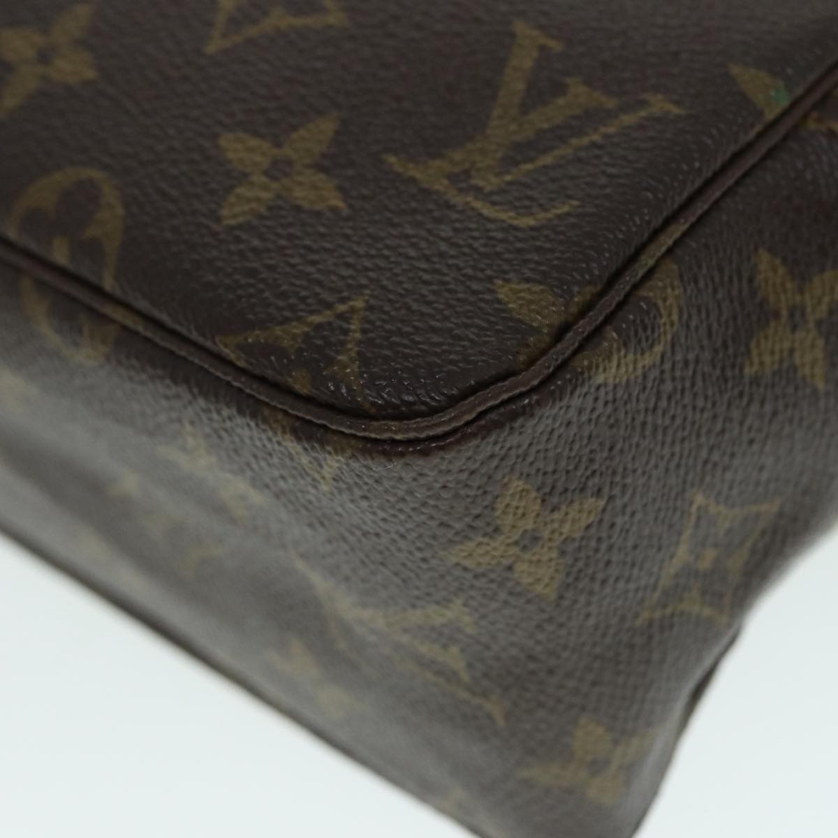 LOUIS VUITTON Monogram Trousse Toilette 28 Clutch Bag M47522 LV Auth ki4910