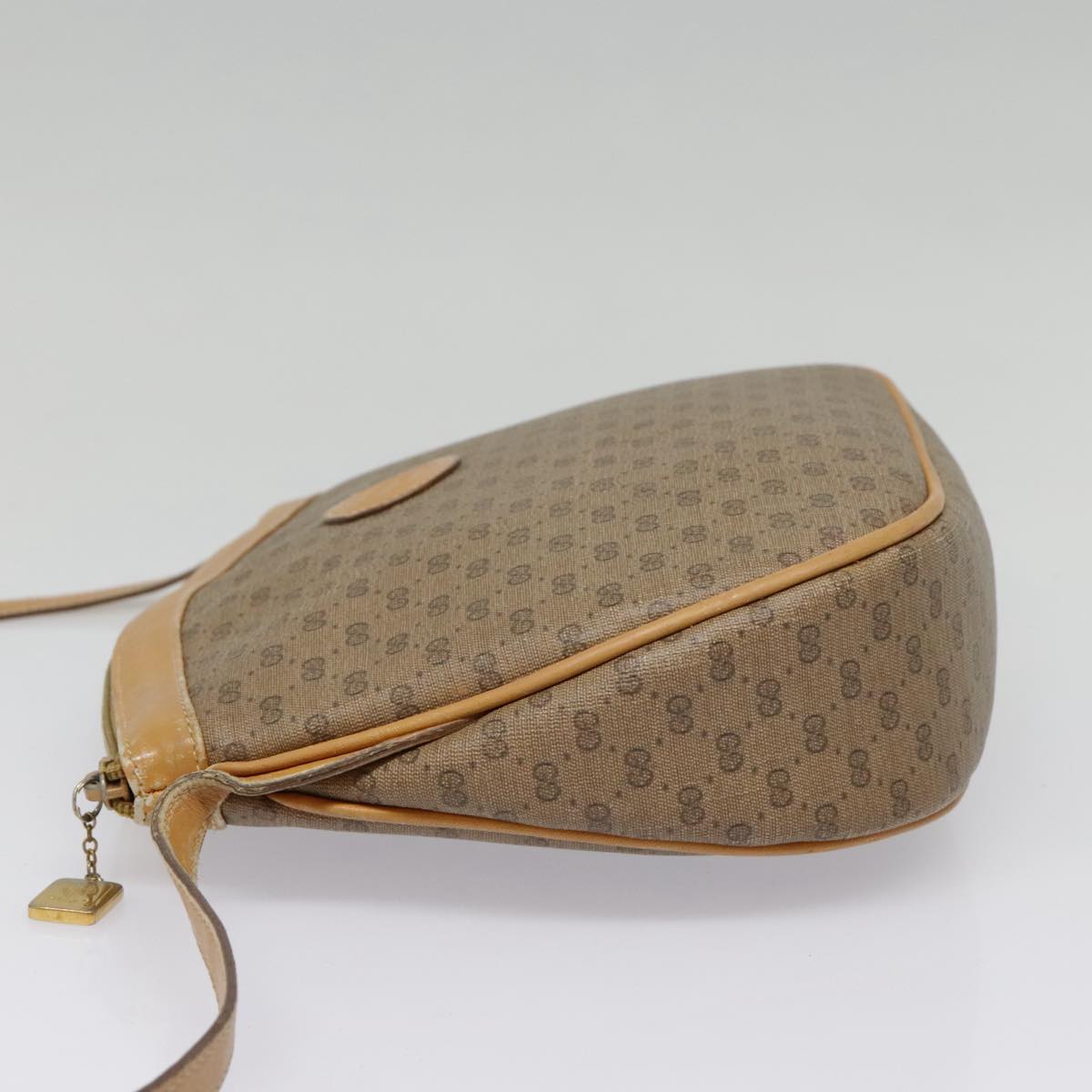 GUCCI Micro GG Supreme Shoulder Bag PVC Beige Gold 007 87 0018 Auth ki4930