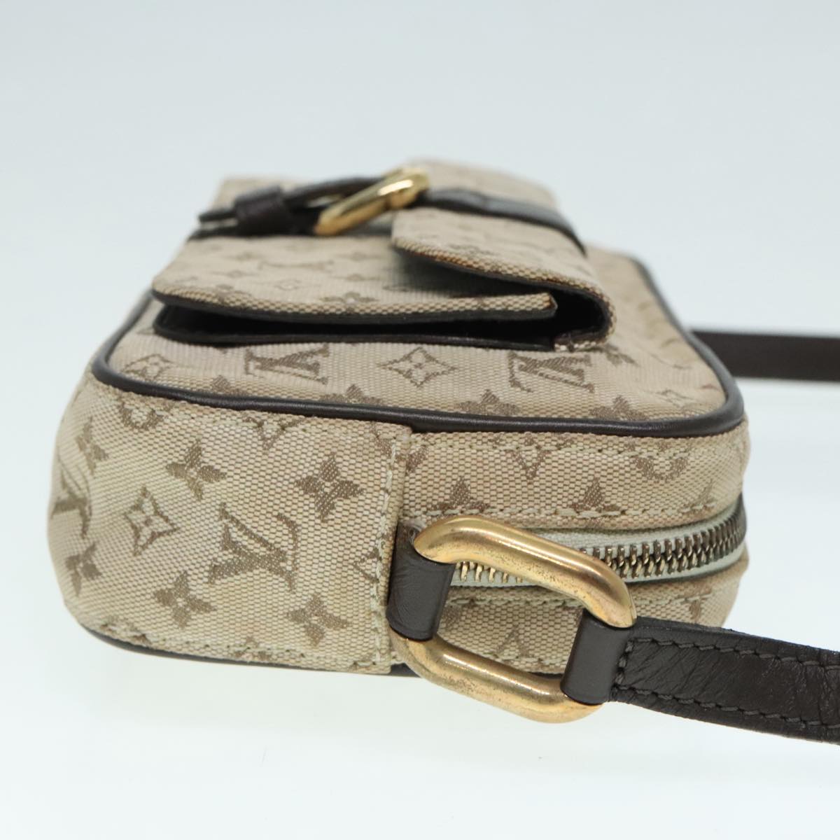 LOUIS VUITTON Monogram Mini Juliet MM Shoulder Bag Khaki M92218 LV Auth ki4968