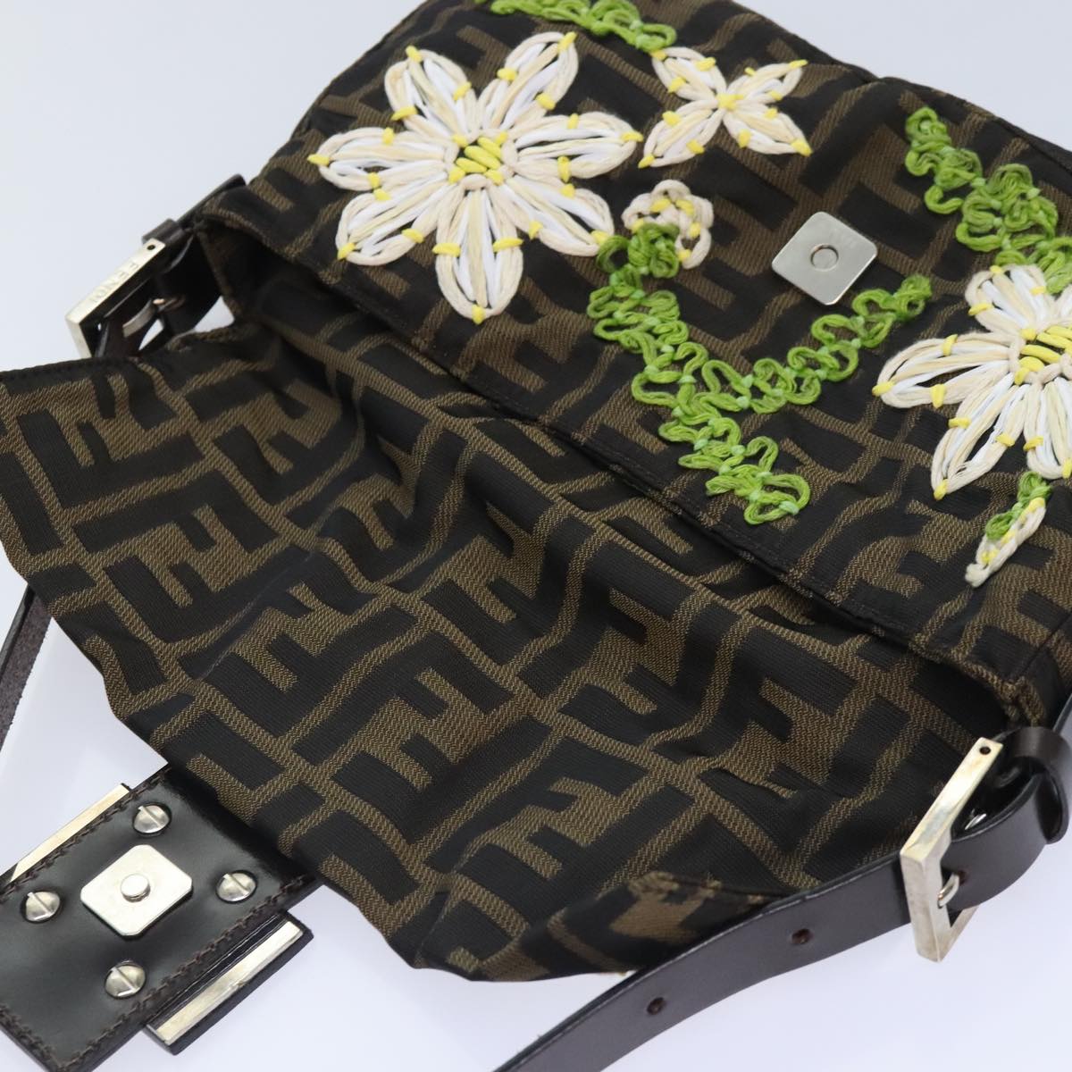 FENDI Zucca Canvas Flower Embroidery Mamma Baguette Bag Black Brown Auth ki4974