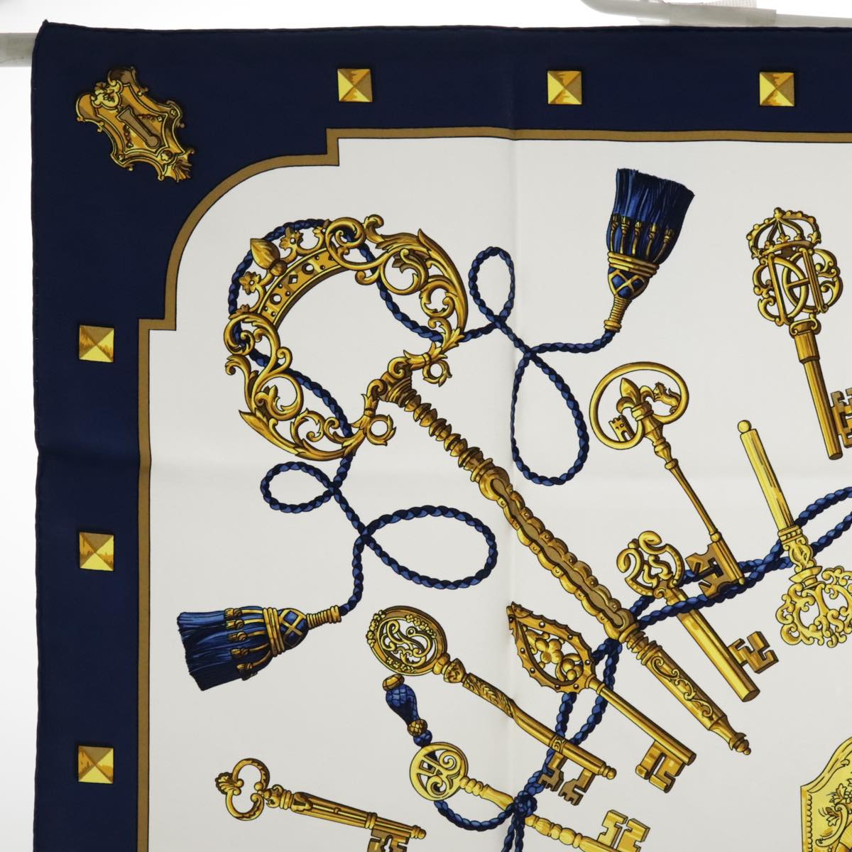 HERMES Carre 90 Scarf Silk White Blue Auth ki4981