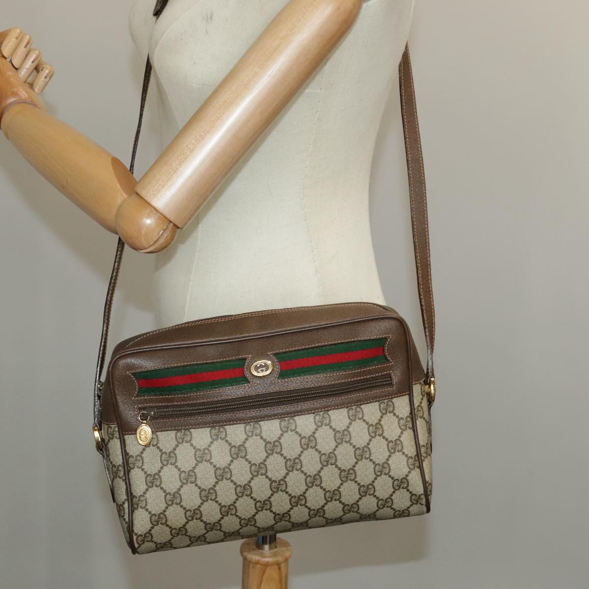 GUCCI GG Supreme Web Sherry Line Shoulder Bag PVC Beige 56 02 088 Auth ki5034