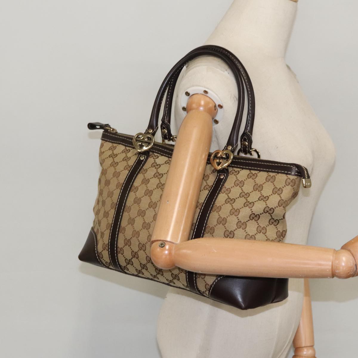 GUCCI GG Canvas Lovely Tote Bag Beige Gold 257069 Auth ki5044