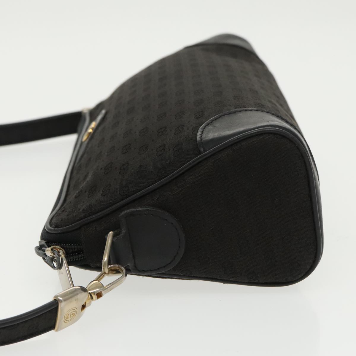 GUCCI Micro GG Canvas Shoulder Bag Black Auth ki5051