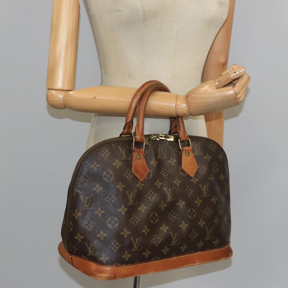 LOUIS VUITTON Monogram Alma Hand Bag M51130 LV Auth ki5133