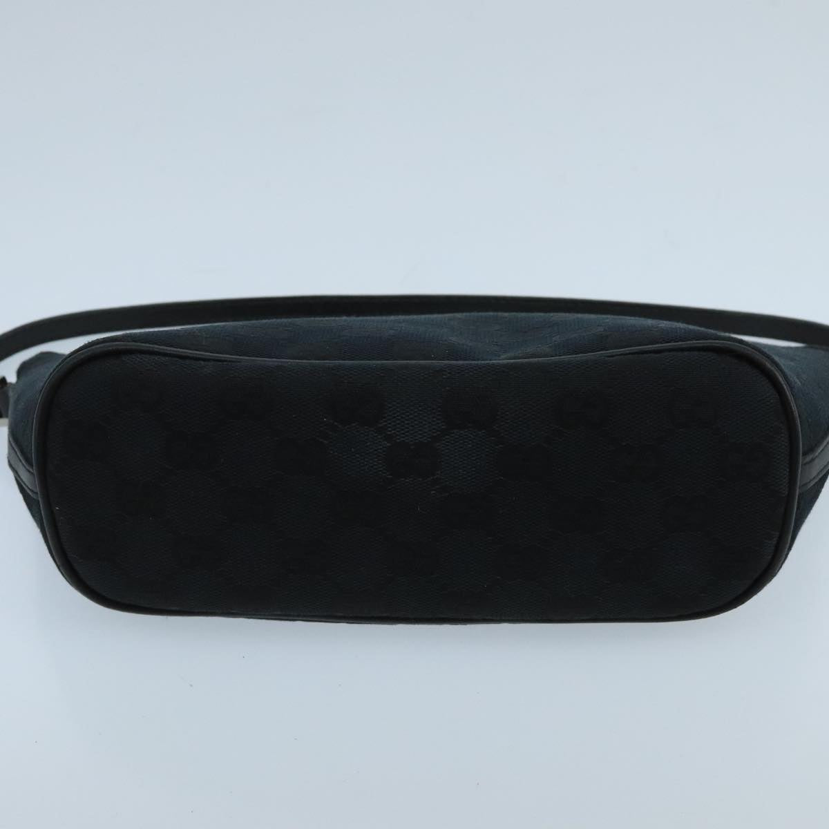 GUCCI GG Canvas Pouch Black Silver 039 1103 Auth ki5152