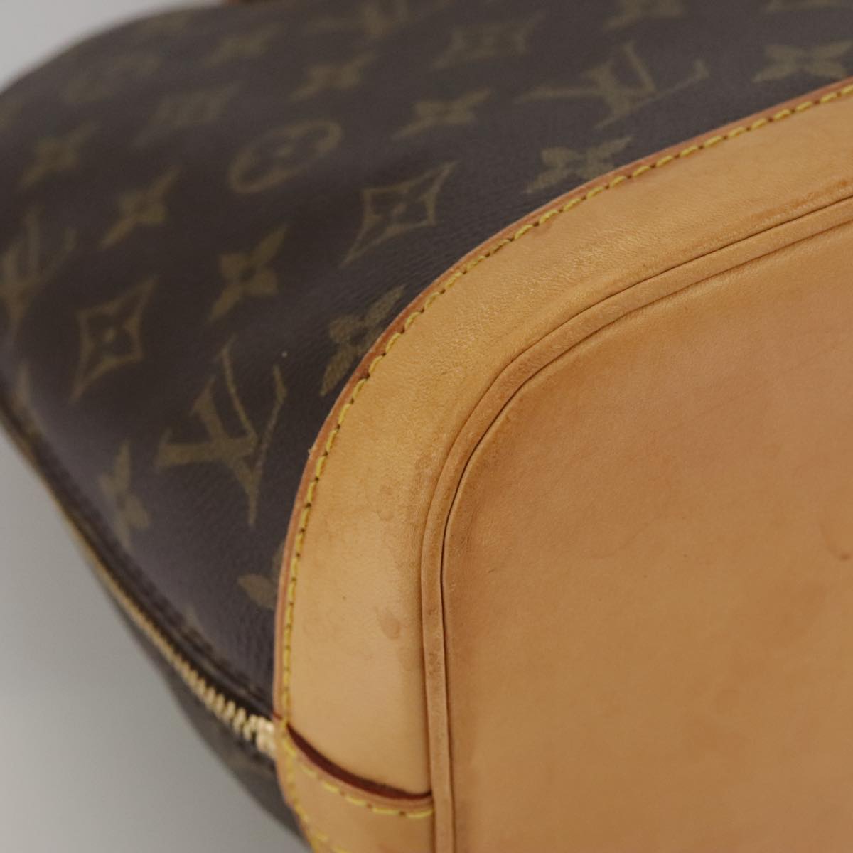 LOUIS VUITTON Monogram Alma Hand Bag M51130 LV Auth ki5181