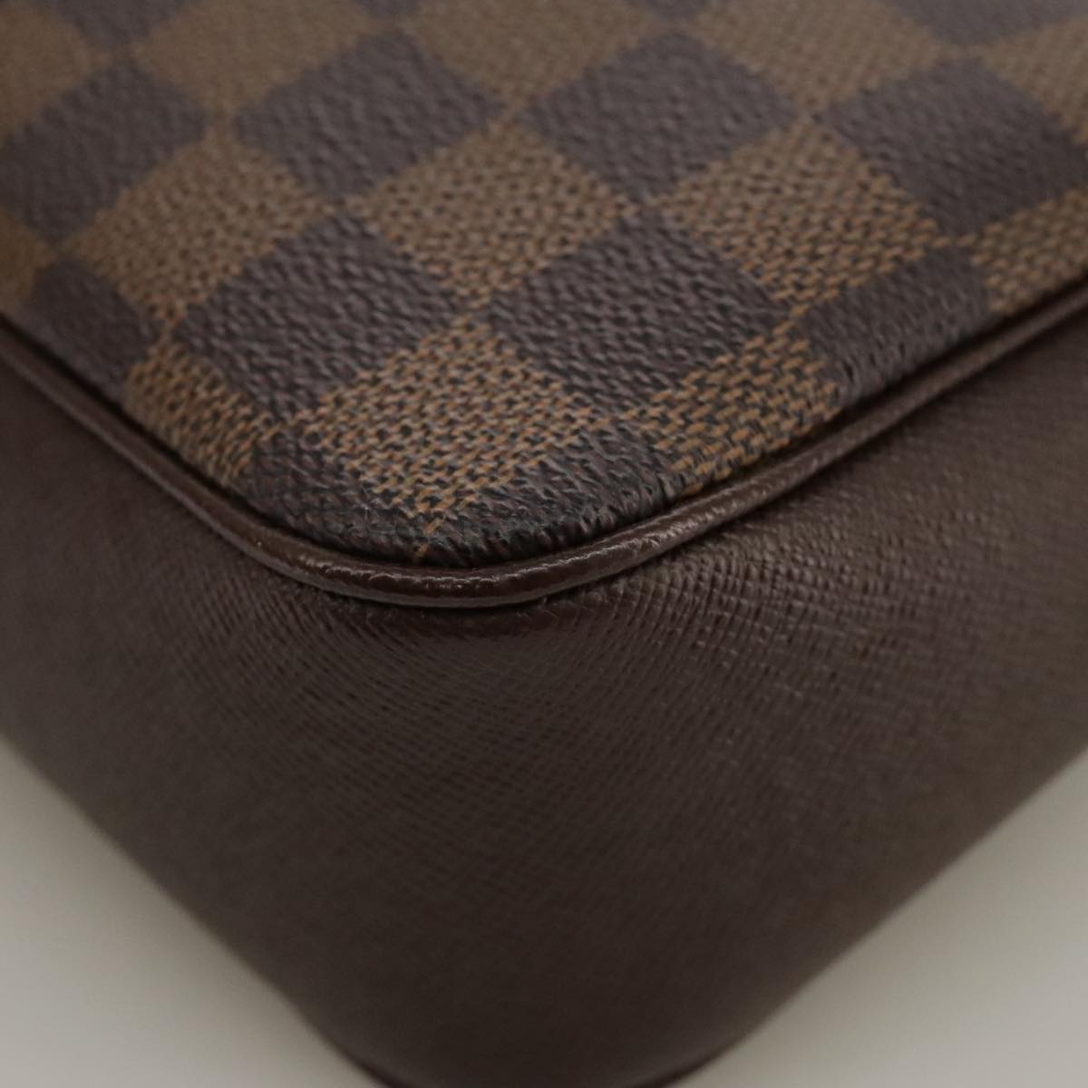 LOUIS VUITTON Damier Ebene Trousse Makeup Pouch N51982 LV Auth ki5220