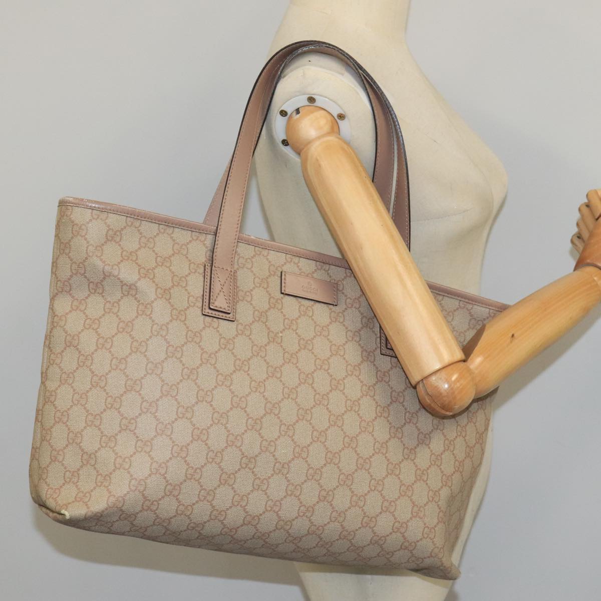 GUCCI GG Supreme Tote Bag PVC Gold Pink 211137 Auth ki5244