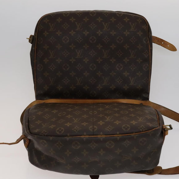 LOUIS VUITTON Monogram Saumur 35 Shoulder Bag M42254 LV Auth ki5377