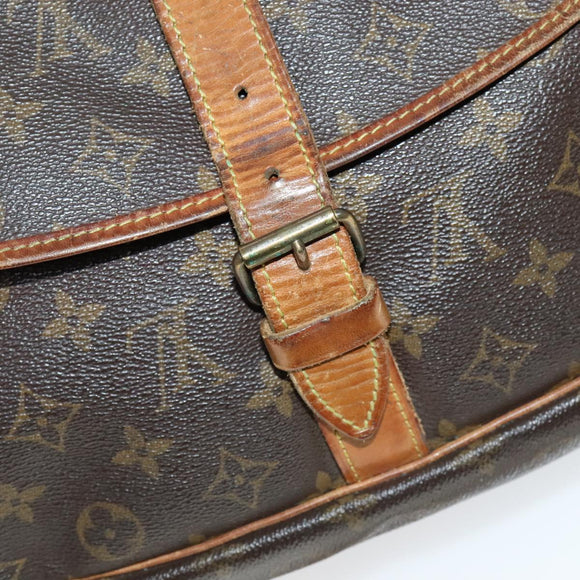 LOUIS VUITTON Monogram Saumur 35 Shoulder Bag M42254 LV Auth ki5377