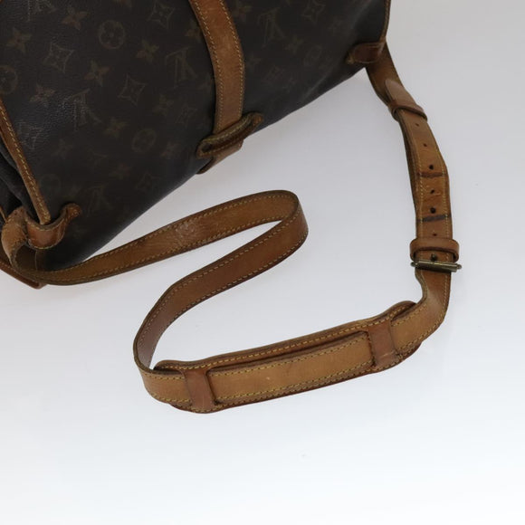 LOUIS VUITTON Monogram Saumur 35 Shoulder Bag M42254 LV Auth ki5377