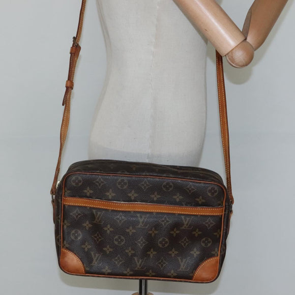 LOUIS VUITTON Monogram Trocadero 30 Shoulder Bag M51272 LV Auth ki5481