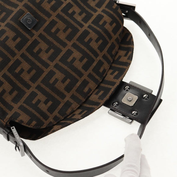 FENDI Zucca Canvas Mamma Baguette Shoulder Bag Brown Black Auth ki6096V