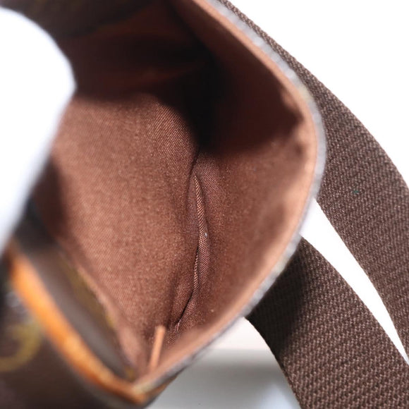 LOUIS VUITTON Monogram Pochette Gange Shoulder Bag M51870 LV Auth ki6458