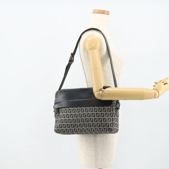 FENDI Zucchino Canvas Shoulder Bag Navy Silver Auth ki6624V