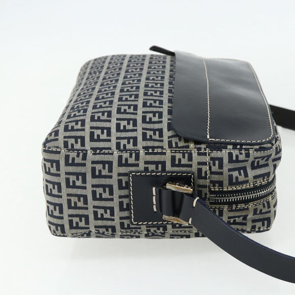 FENDI Zucchino Canvas Shoulder Bag Navy Silver Auth ki6624V