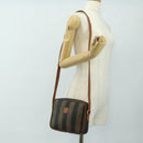 FENDI Pecan Canvas Shoulder Bag PVC Brown Black Auth ki6658V-25