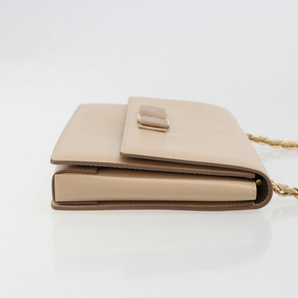 Salvatore Ferragamo Chain Shoulder Bag Leather Beige Gold Auth ki6669V