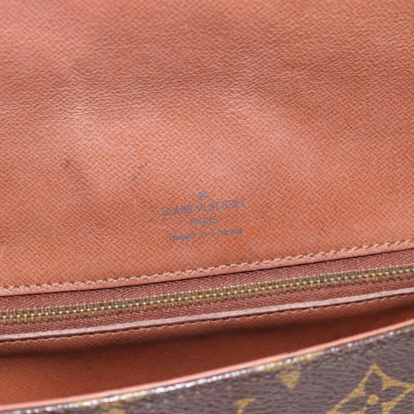 LOUIS VUITTON Monogram Saint Cloud GM Shoulder Bag M51242 LV Auth ki6674