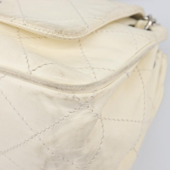 CHANEL Chain Shoulder Bag Leather Beige Silver CC Auth ki6841A