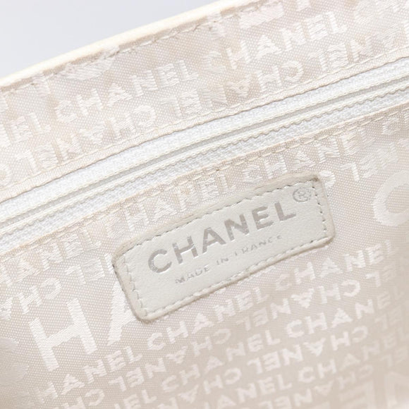 CHANEL Chain Shoulder Bag Leather Beige Silver CC Auth ki6841A